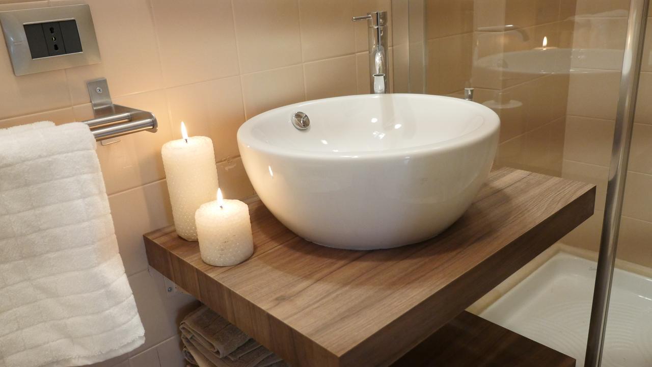 Borgo Marsala Bed & Breakfast Trani Bagian luar foto